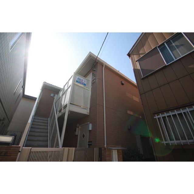 �y�G���g�����X�z�@