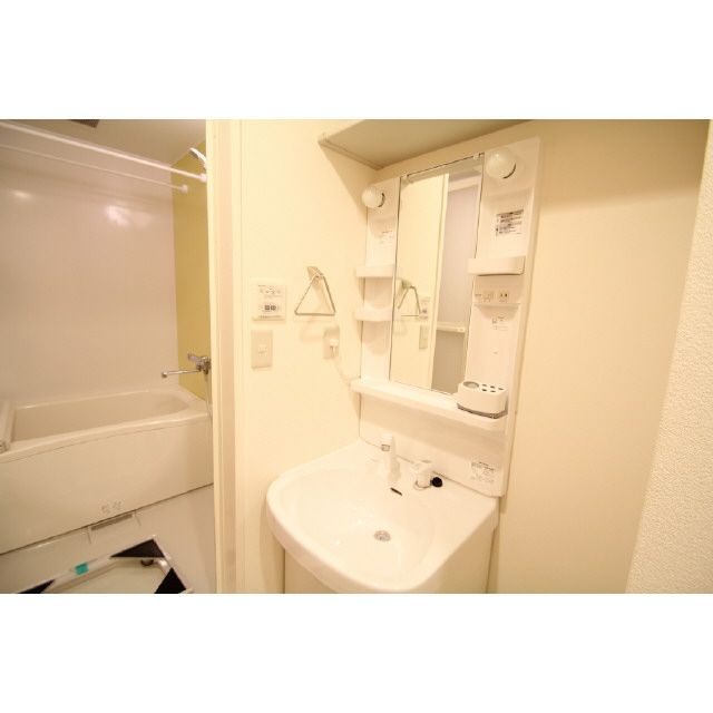 �y���ʏ��z�@�Ɨ����ʑ䁚