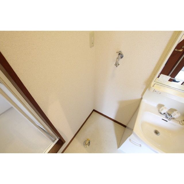 �y���̑��ݔ��z�@