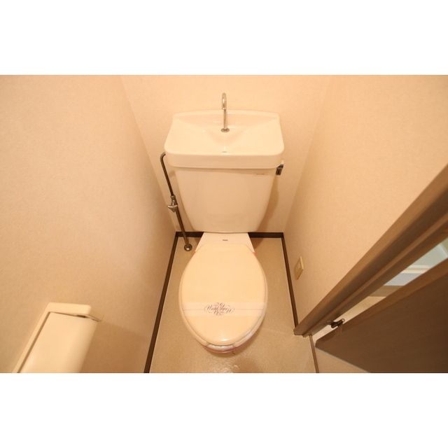 �y�g�C���z�@