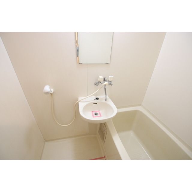 �y���ʏ��z�@