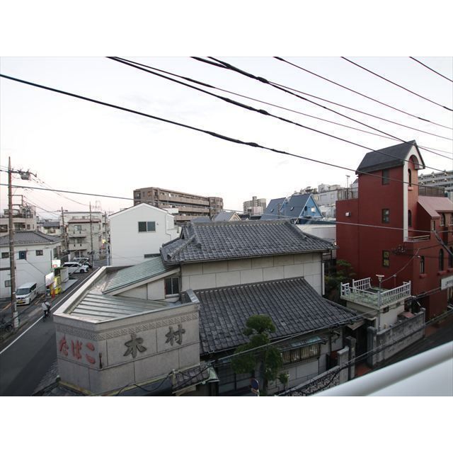 �y���]�z�@