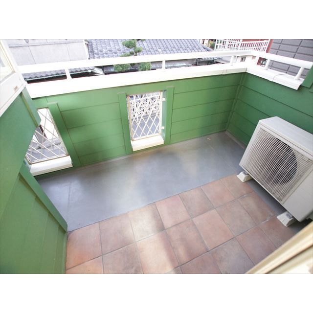 �y�o���R�j�[�z�@