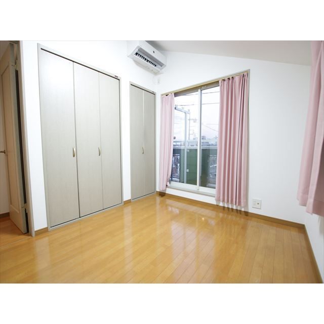 �y���̑������E�X�y�[�X�z�@