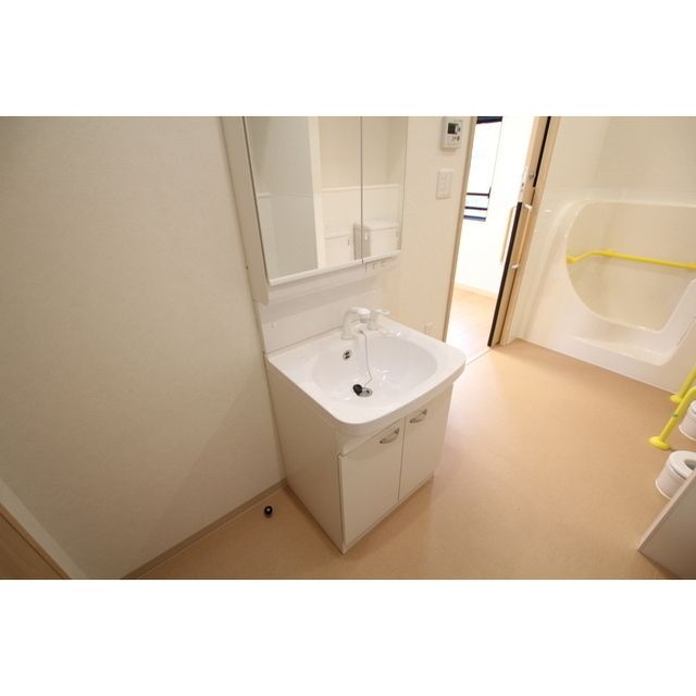 �y���ʏ��z�@