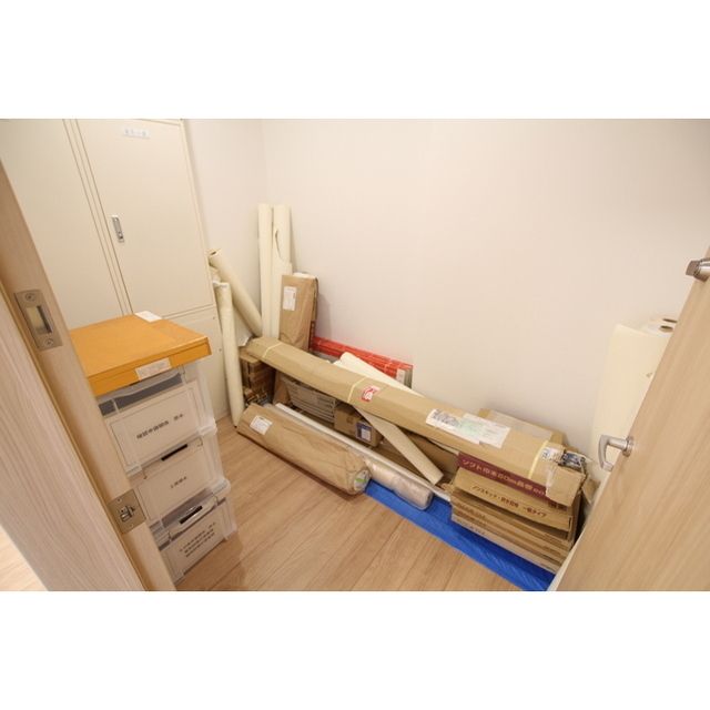 �y���̑������E�X�y�[�X�z�@