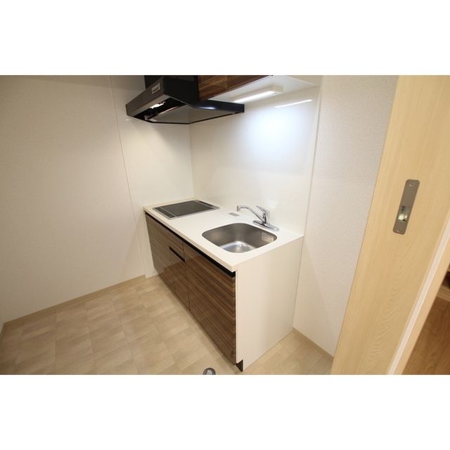 �y�L�b�`���z�@