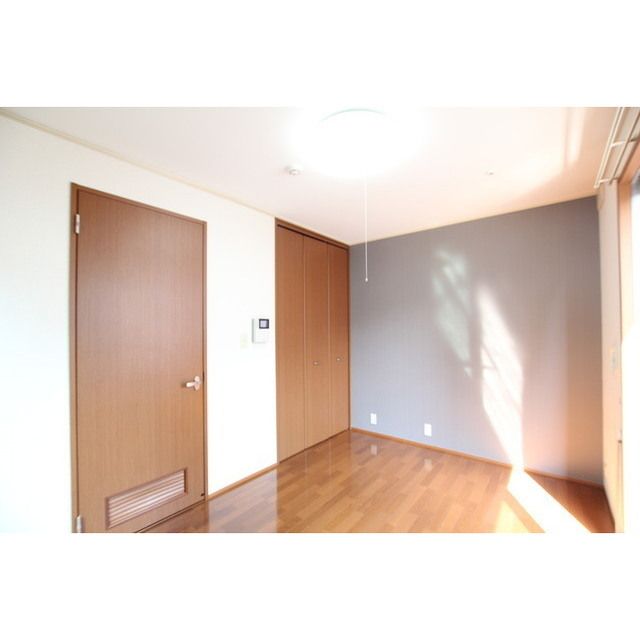 �y���̑������E�X�y�[�X�z�@