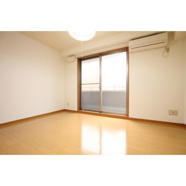 �y���̑������E�X�y�[�X�z�@