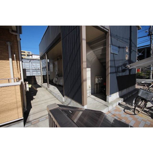 �y�G���g�����X�z�@