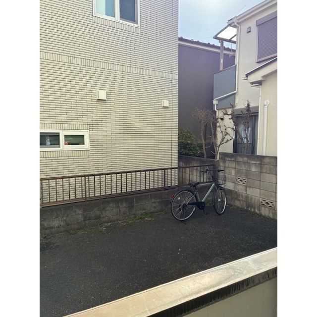 �y���]�z�@