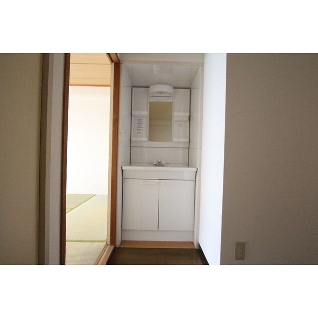 �y���ʏ��z�@