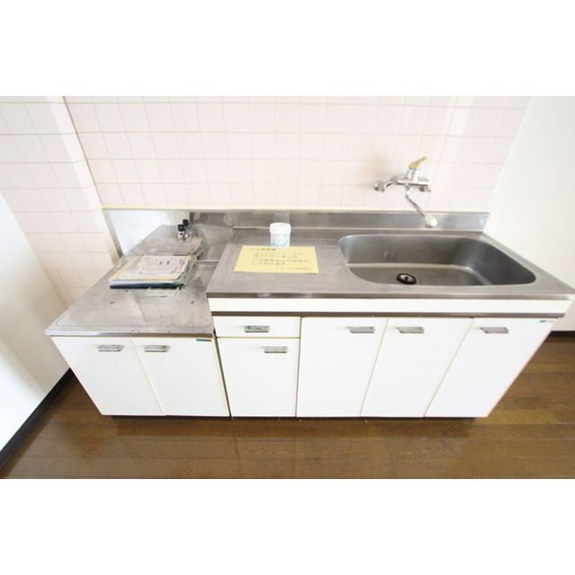 �y�L�b�`���z�@