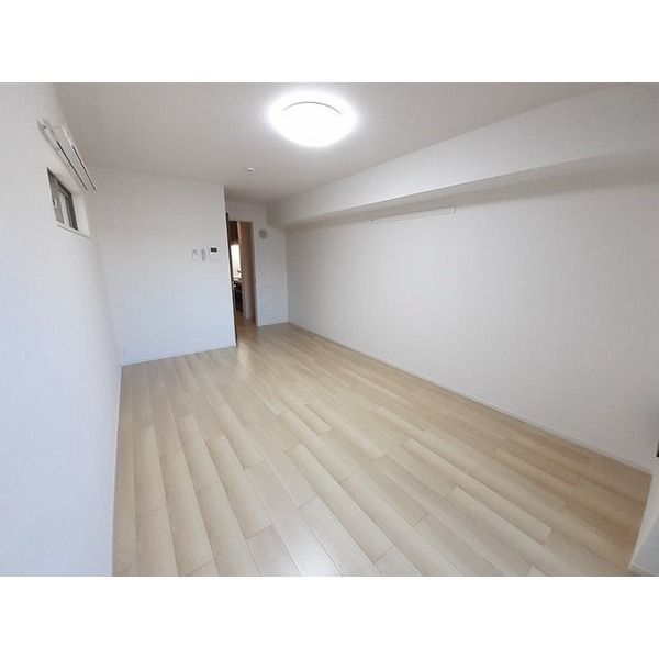 �y���̑������E�X�y�[�X�z�@