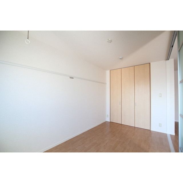 �y���̑������E�X�y�[�X�z�@