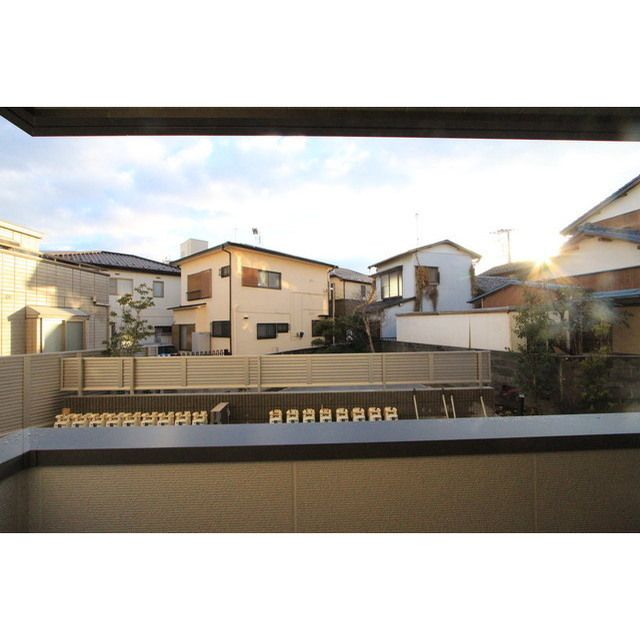 �y���]�z�@