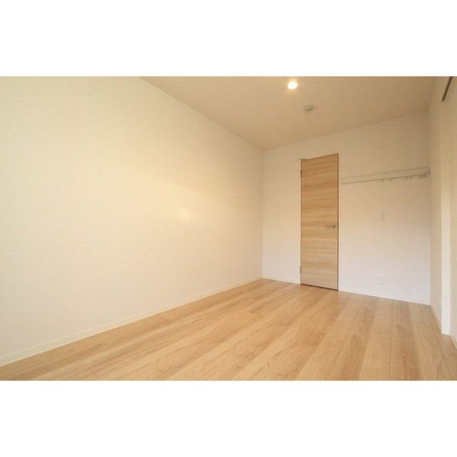 �y���̑������E�X�y�[�X�z�@