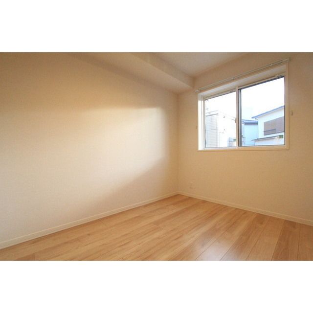 �y���̑������E�X�y�[�X�z�@