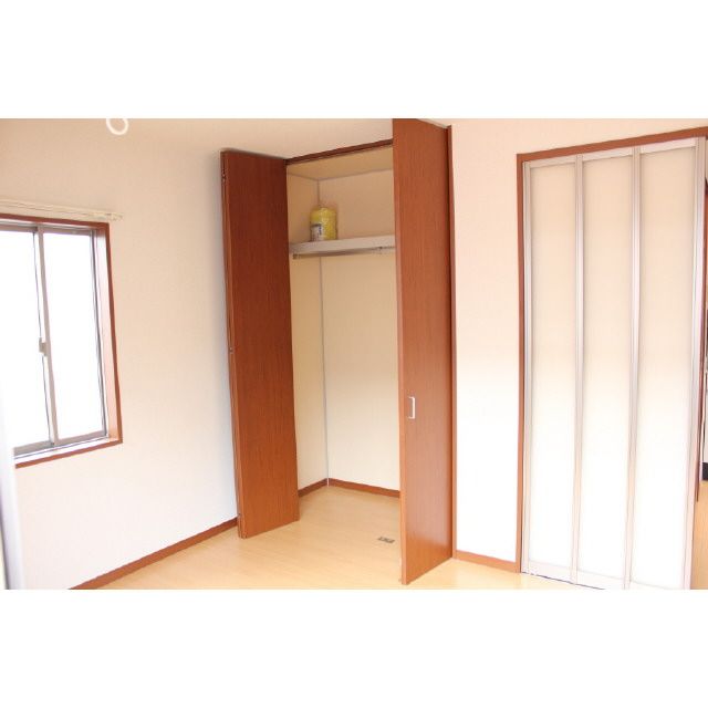 �y���[�z�@�V�䍂�N���[�[�b�g