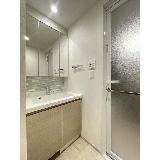 �y���ʏ��z�@