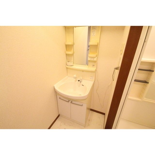 �y���ʏ��z�@�g�x�x�ɕ֗��ȓƗ����ʑ�t�ł���