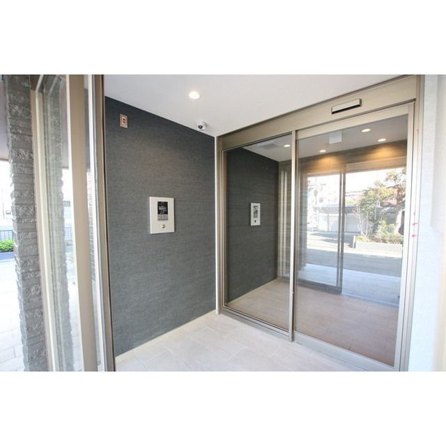 �y�G���g�����X�z�@