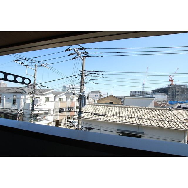 �y���]�z�@