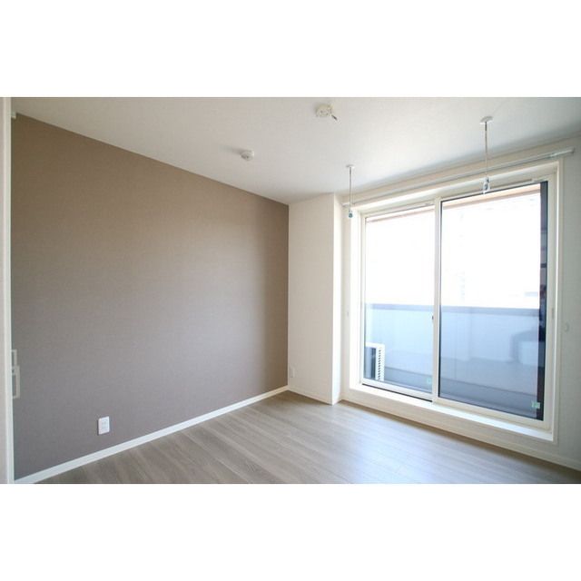 �y���̑������E�X�y�[�X�z�@