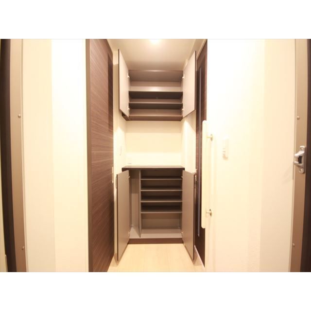 �y���[�z�@�V���[�Y�{�b�N�X�ł�