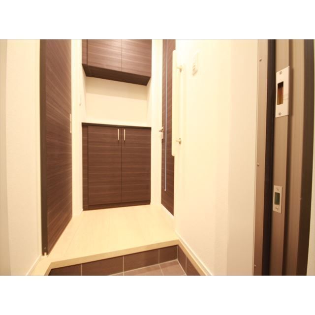 �y���ցz�@�֗��ȃV���[�Y�{�b�N�X���������Ă܂�