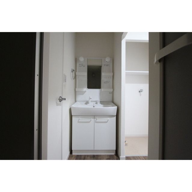 �y���ʏ��z�@