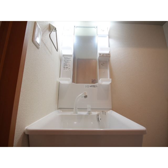 �y���ʏ��z�@�����Ɋ������Ɨ����ʑ�I