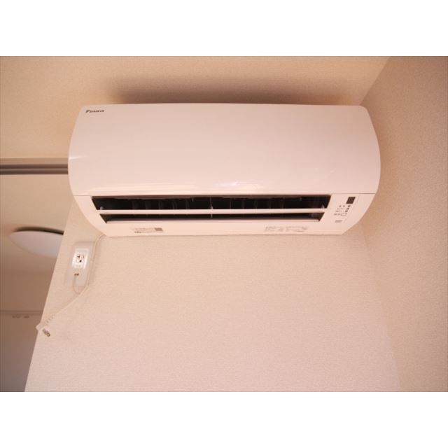 �y���̑��ݔ��z�@�G�A�R���I