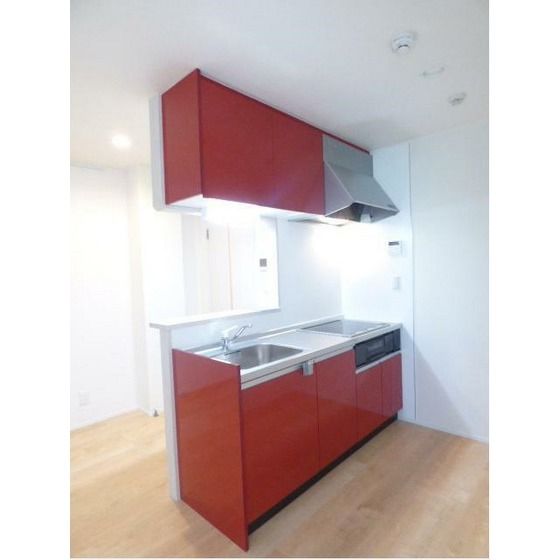 �y�L�b�`���z�@