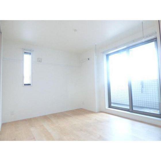 �y���̑������E�X�y�[�X�z�@