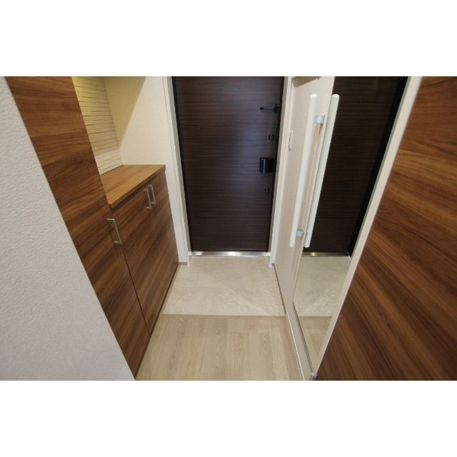 �y���ցz�@���[�����Ղ�ȃV���[�Y�{�b�N�X����