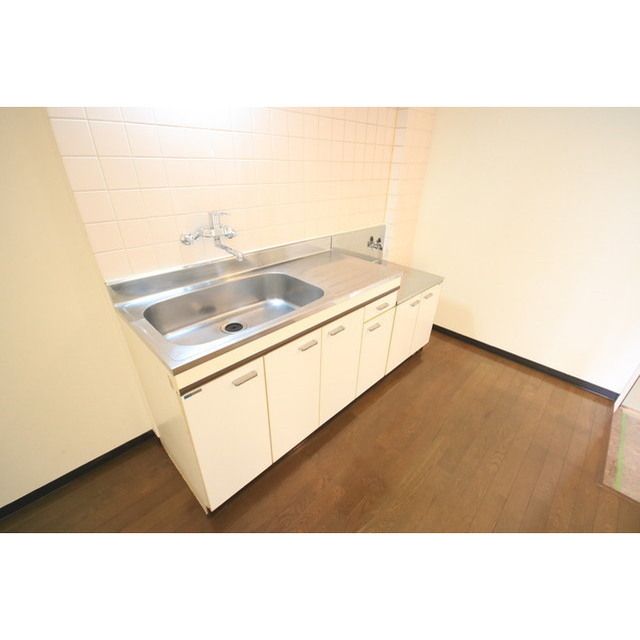 �y�L�b�`���z�@