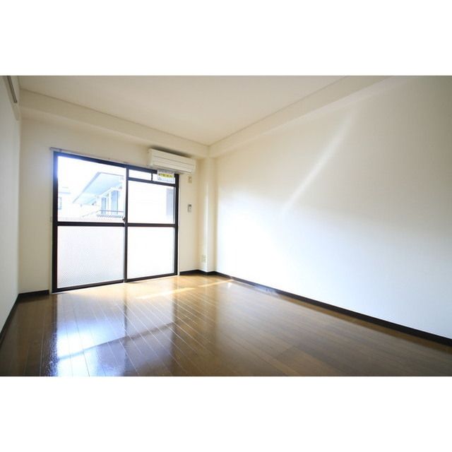 �y���̑������E�X�y�[�X�z�@