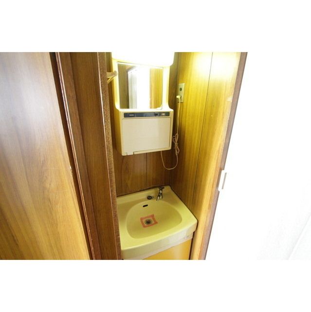 �y���ʏ��z�@���u���V�Ȃǂ����[�ł��܂��I