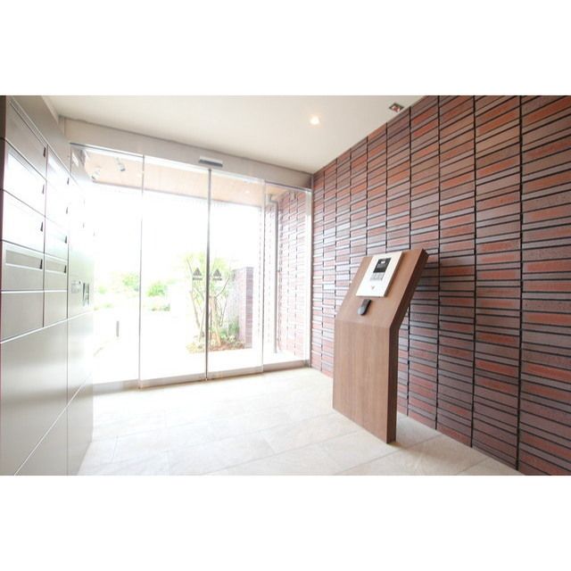 �y�G���g�����X�z�@