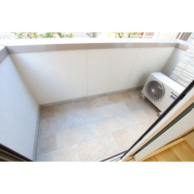 �y�o���R�j�[�z�@