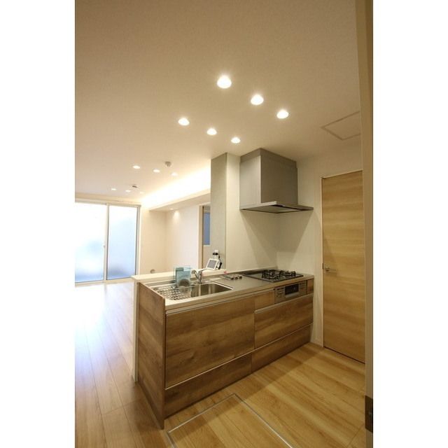 �y�L�b�`���z�@