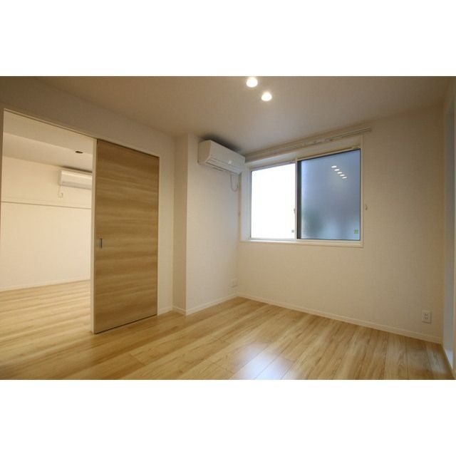 �y���̑������E�X�y�[�X�z�@