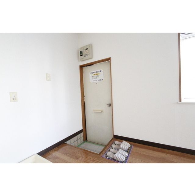 �y���ցz�@���փX�y�[�X