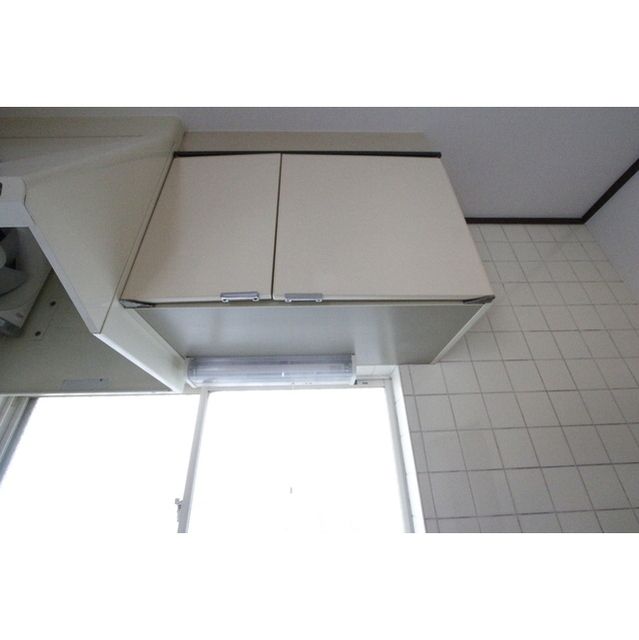 �y�L�b�`���z�@