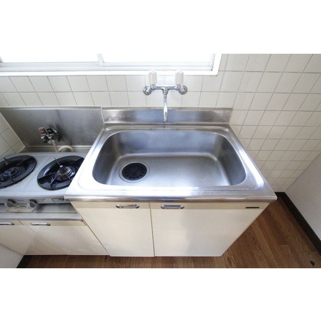 �y�L�b�`���z�@