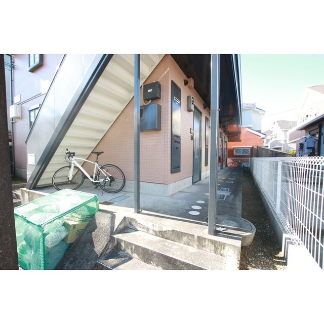 �y�G���g�����X�z�@