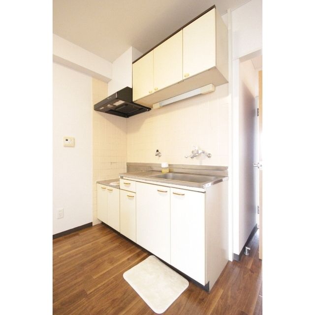 �y�L�b�`���z�@�R�����ݒu�\�ȃL�b�`���ł���