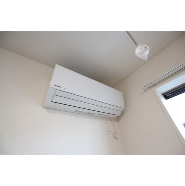 �y���̑��ݔ��z�@