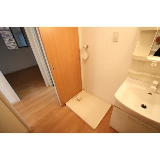 �y���̑��ݔ��z�@